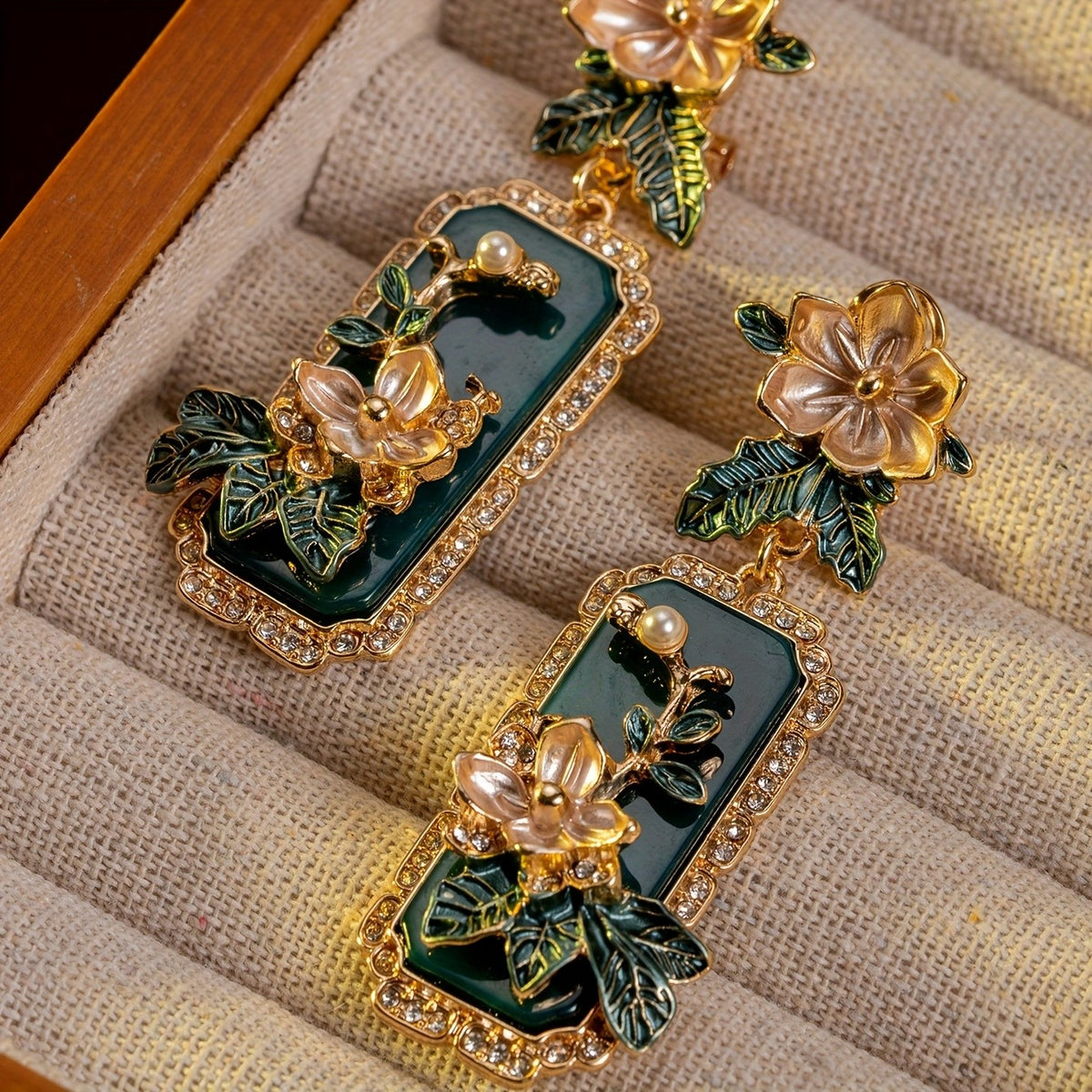 Elegant Floral Green Rectangle Earrings