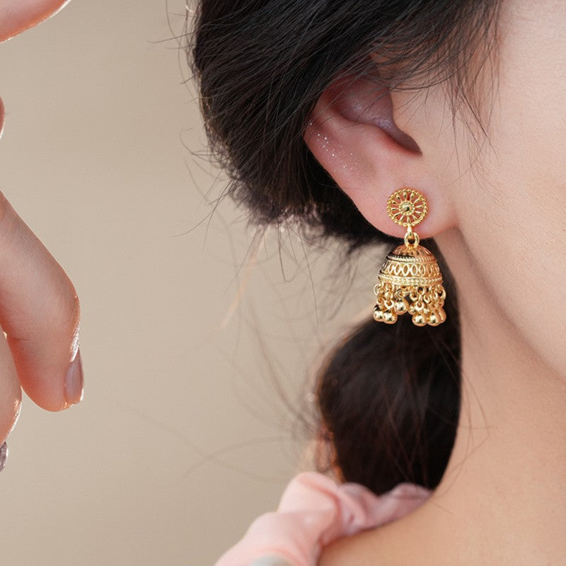 Classy Vintage Filigree Bell Earrings