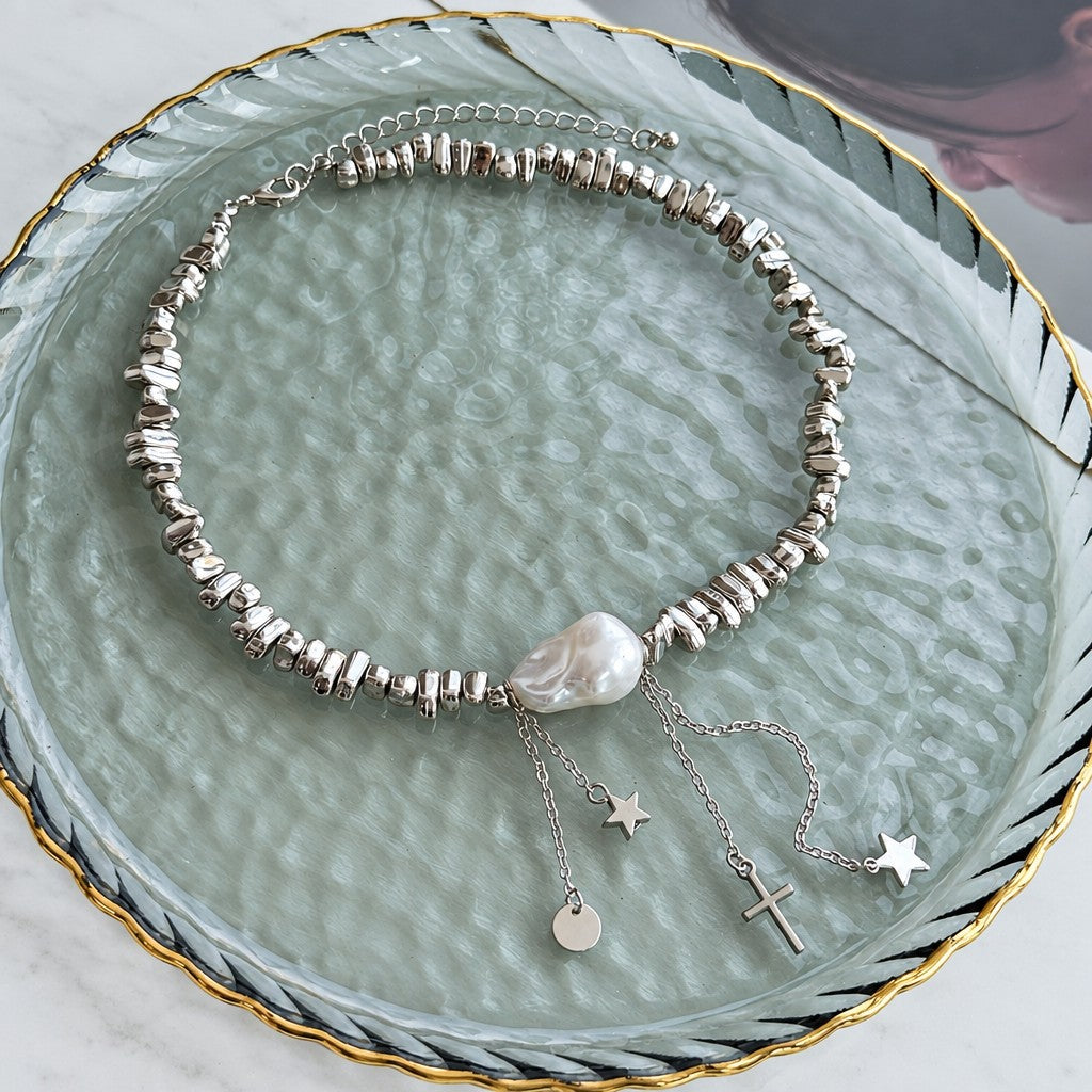 Dainty Faux Pearl Tassel Choker Necklace