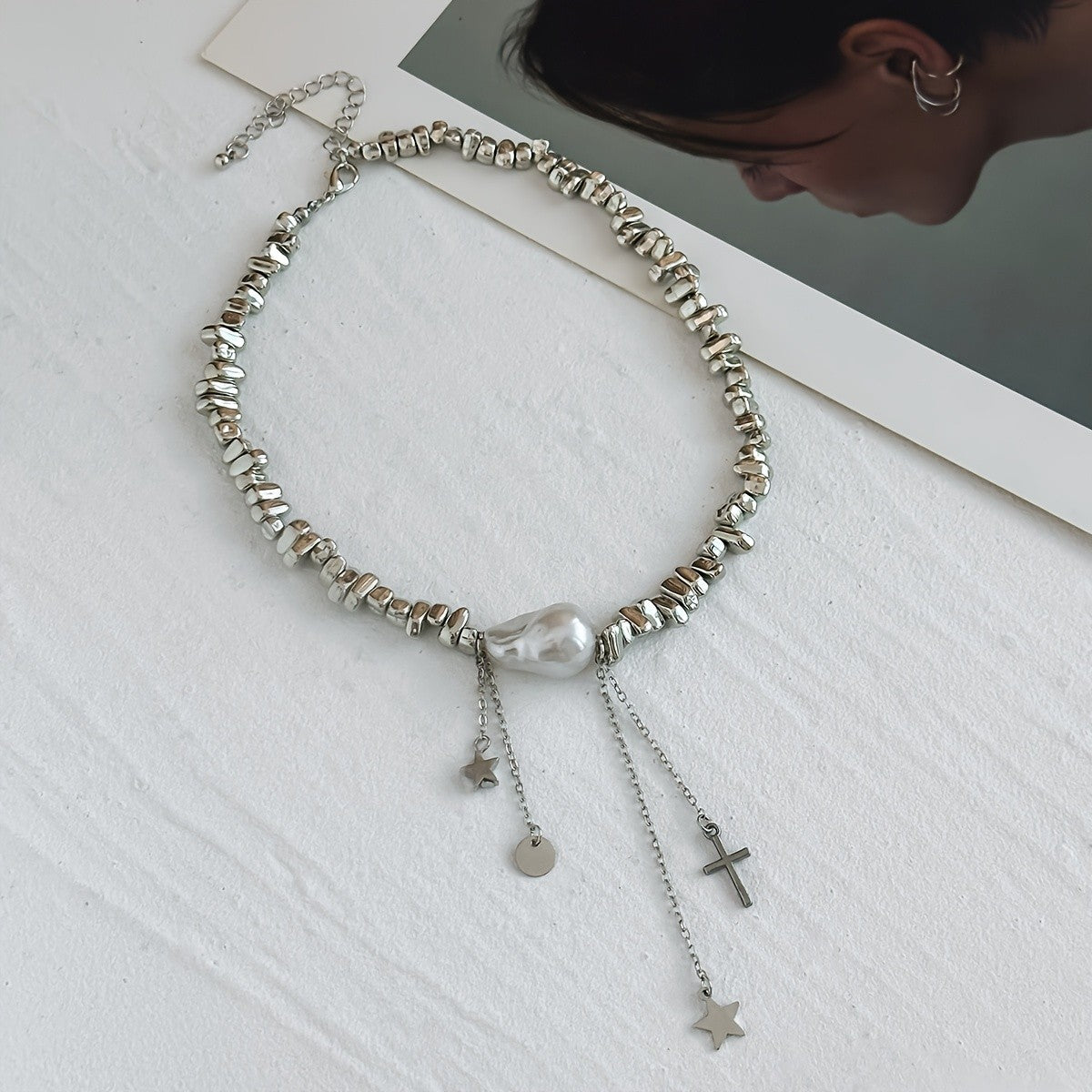 Dainty Faux Pearl Tassel Choker Necklace