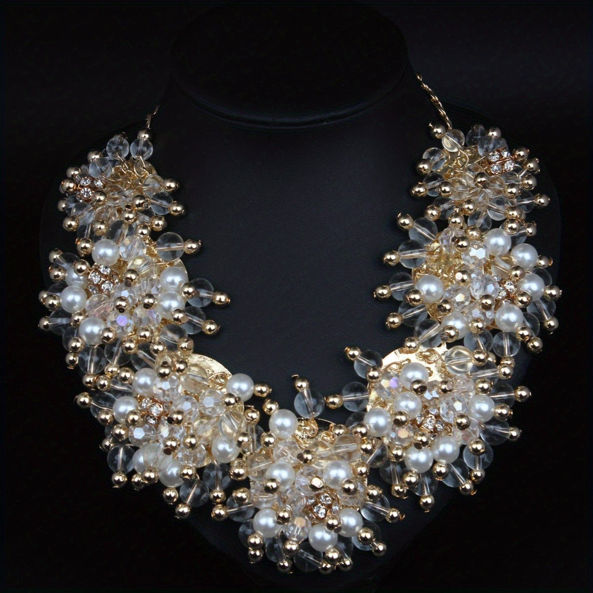 Romantic Pearl Cluster Statement Necklace