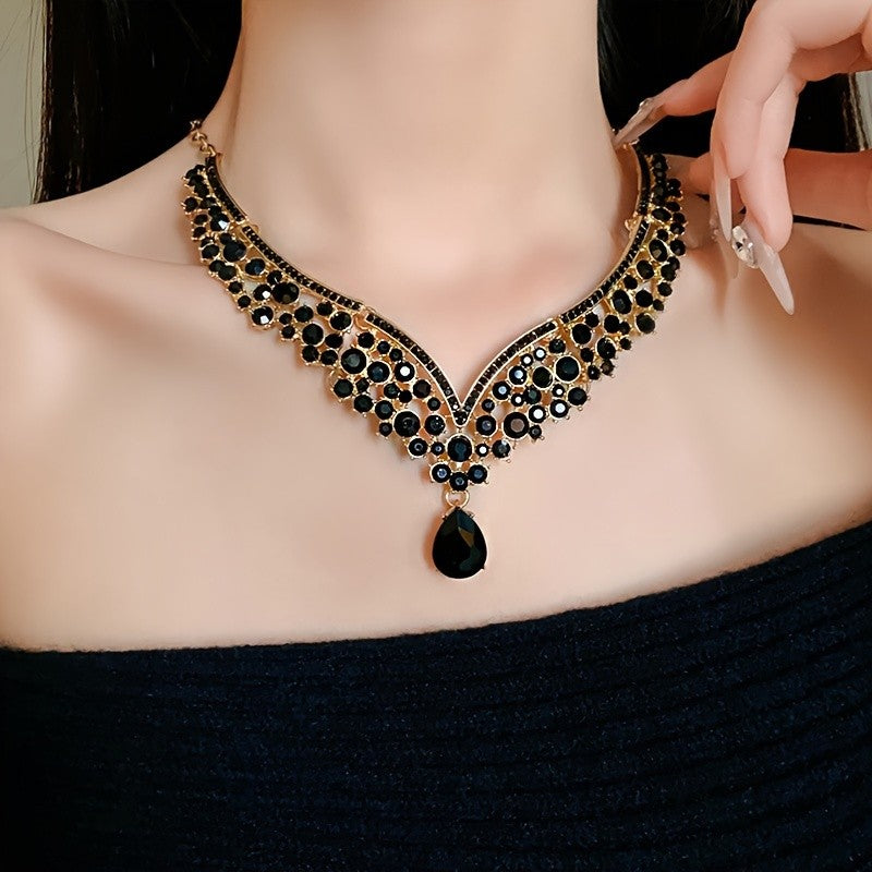 Elegant Black Zircon Collar Necklace