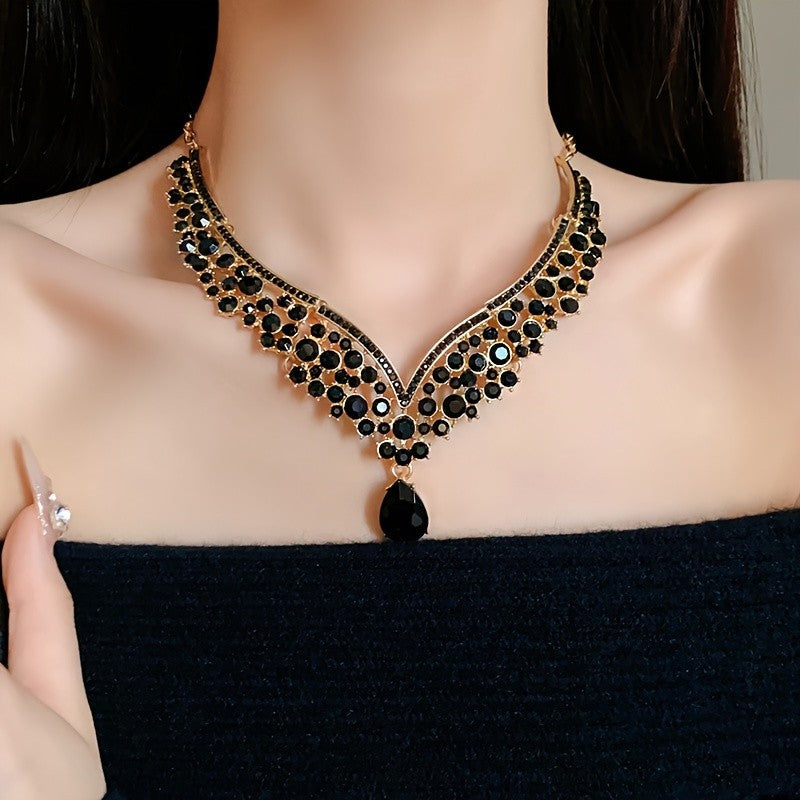 Elegant Black Zircon Collar Necklace