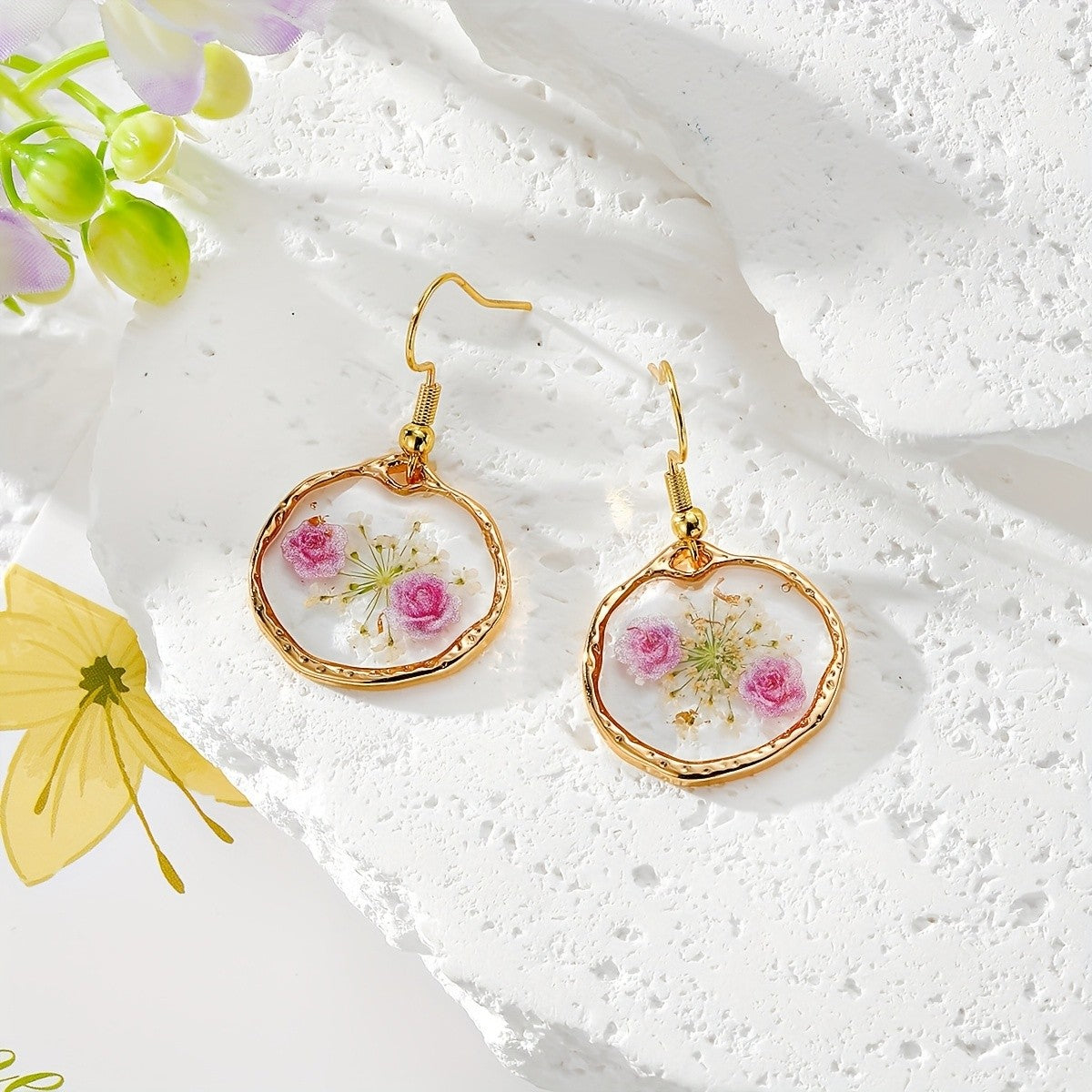 Boho Vintage Dried Flower Earrings