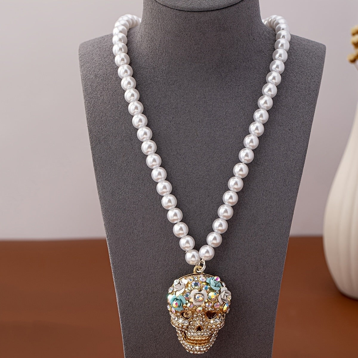 Chunky Floral Skull Pearl Necklace