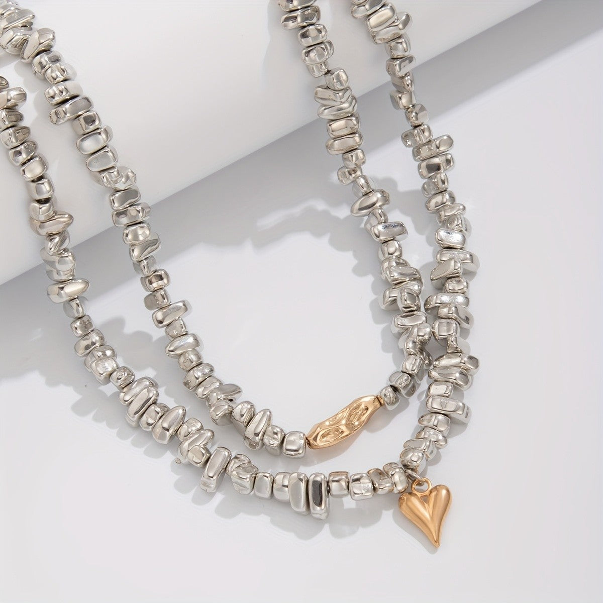 Retro Geometric Acrylic Choker Necklace