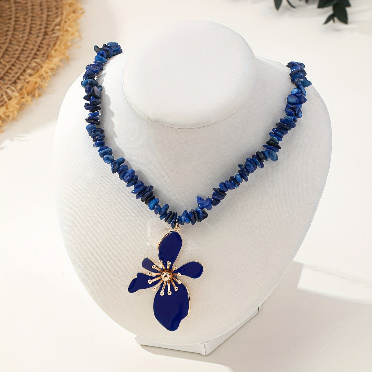 Boho Natural Stone Flower Necklace