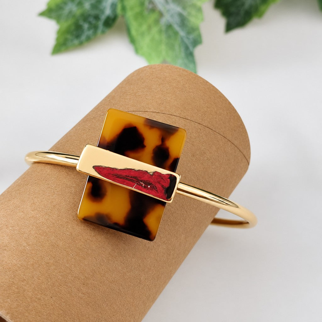 Elegant Tortoise Shell Bangle Bracelet