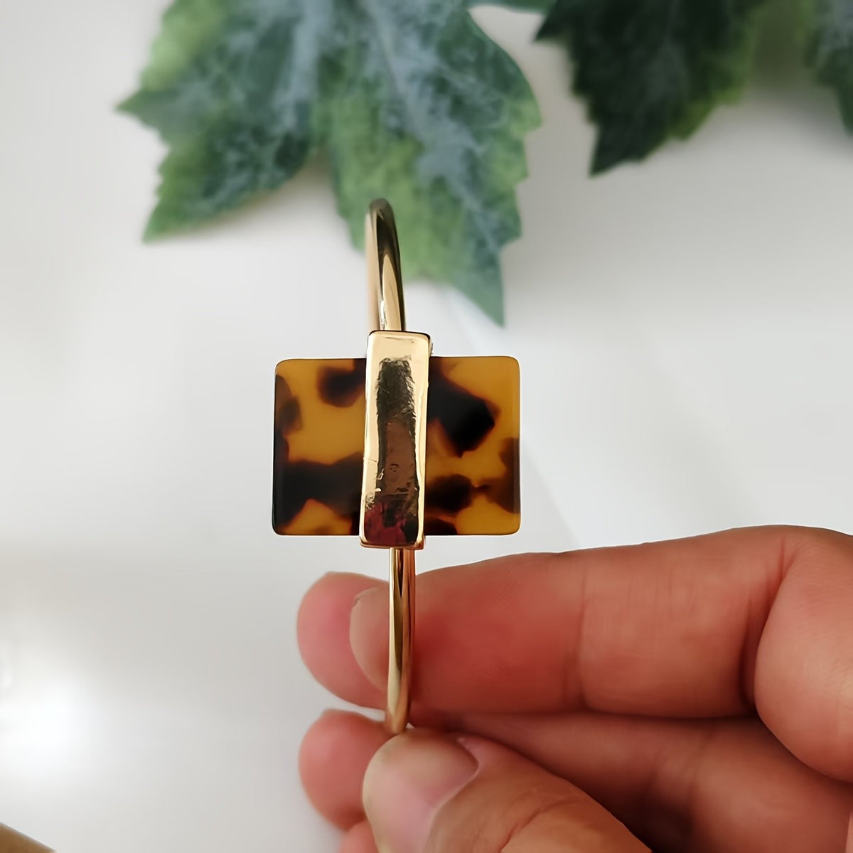 Elegant Tortoise Shell Bangle Bracelet
