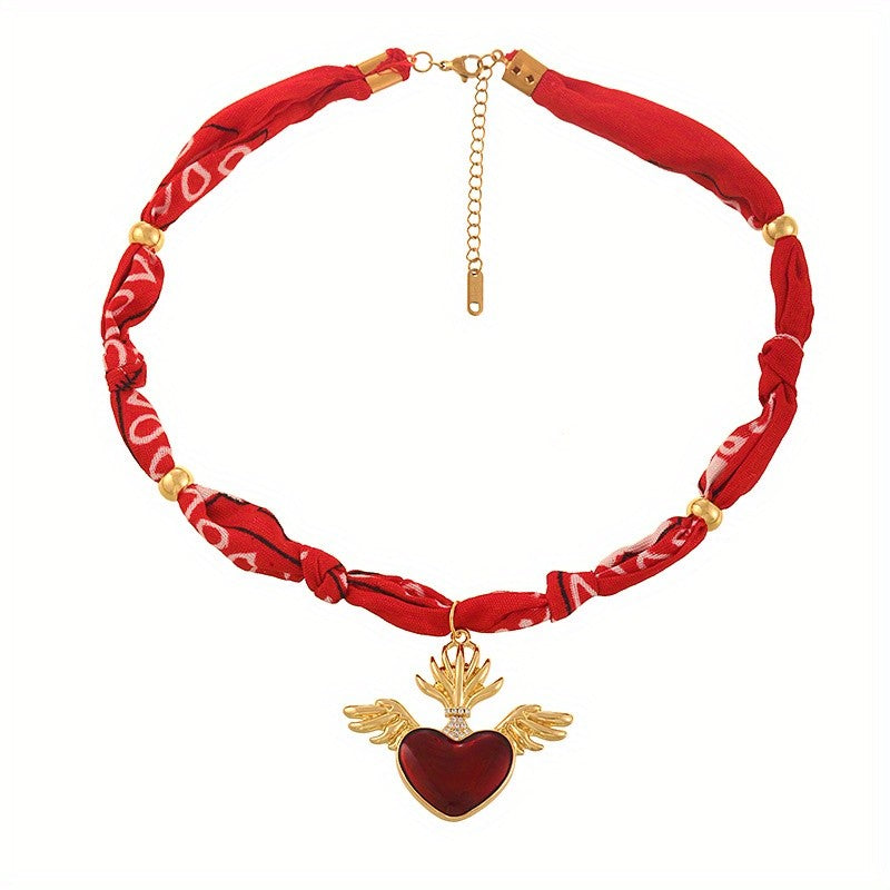 18k Boho Woven Heart Pendant Necklace