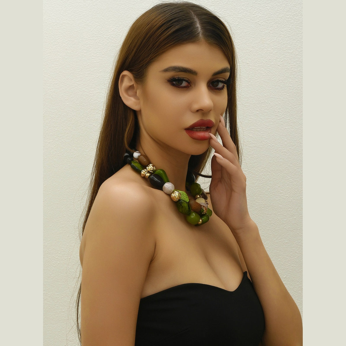 Boho Vintage Resin Bead Necklace