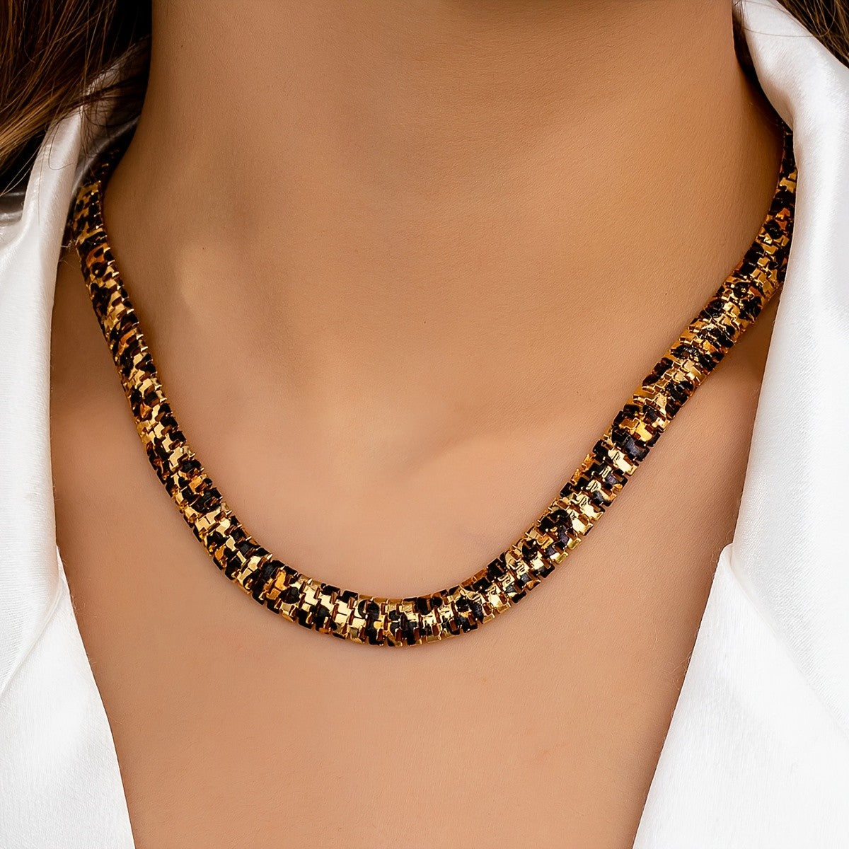 Classy Leopard Print Chain Necklace