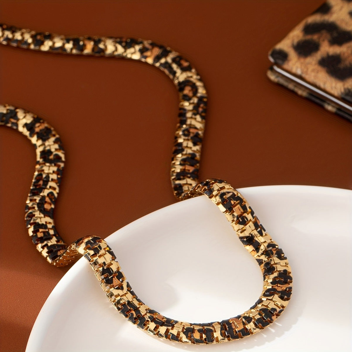 Classy Leopard Print Chain Necklace