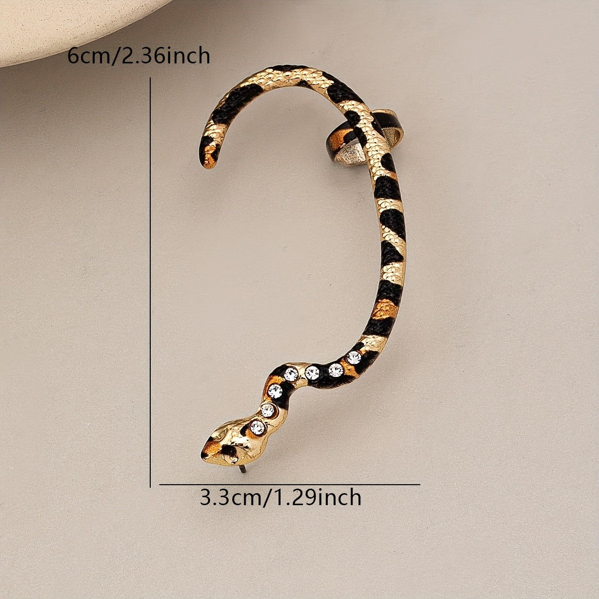 Elegant Vintage Serpent Ear Cuff