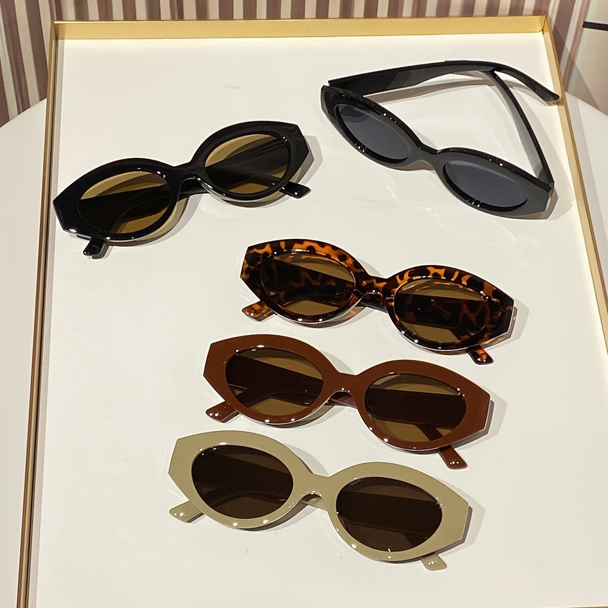 5pc Classy Retro Oval Sunglasses Set