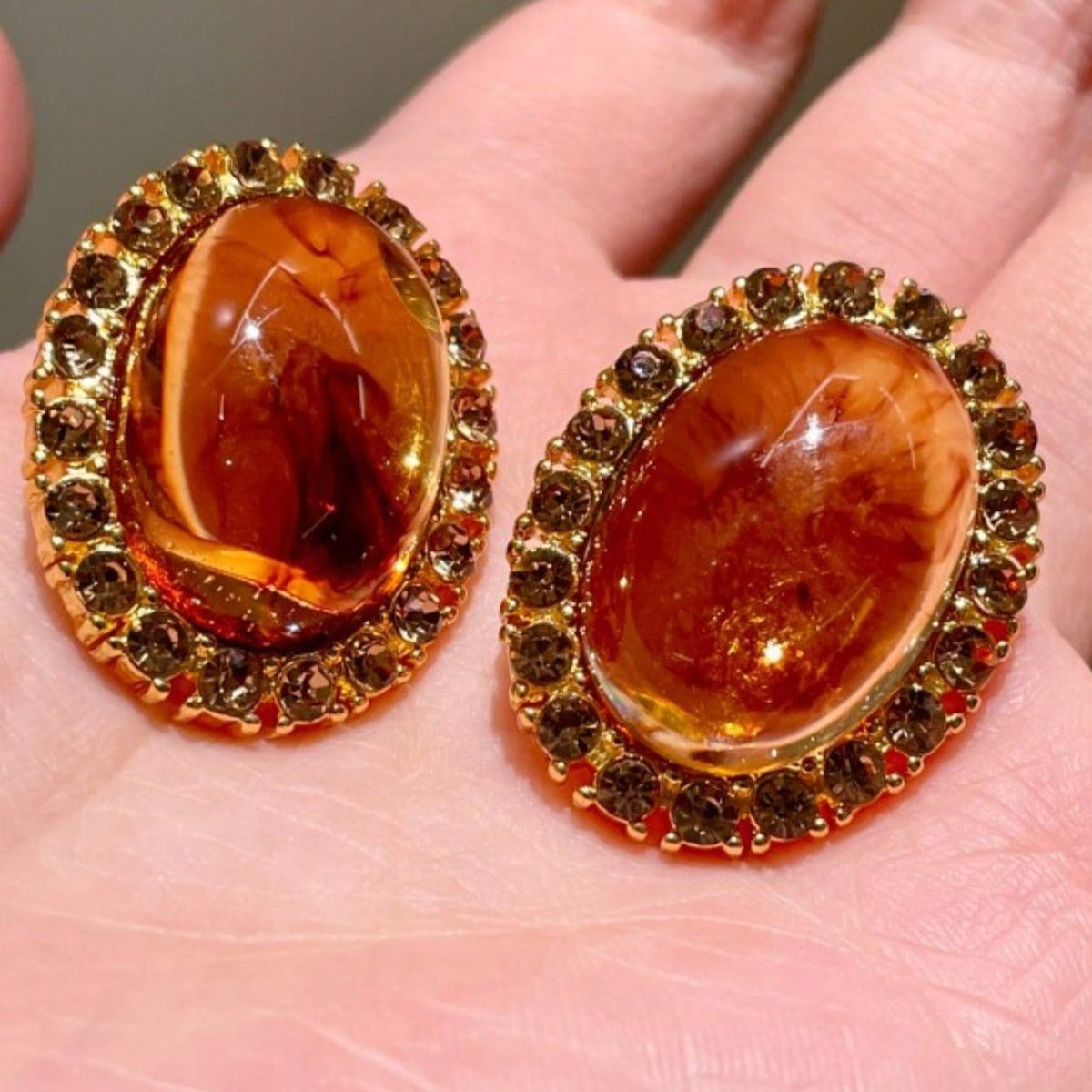14k Vintage Marbled Amber Oval Earrings