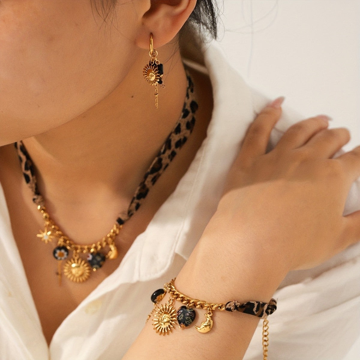 18k Boho Sun Leopard Print Necklace Set