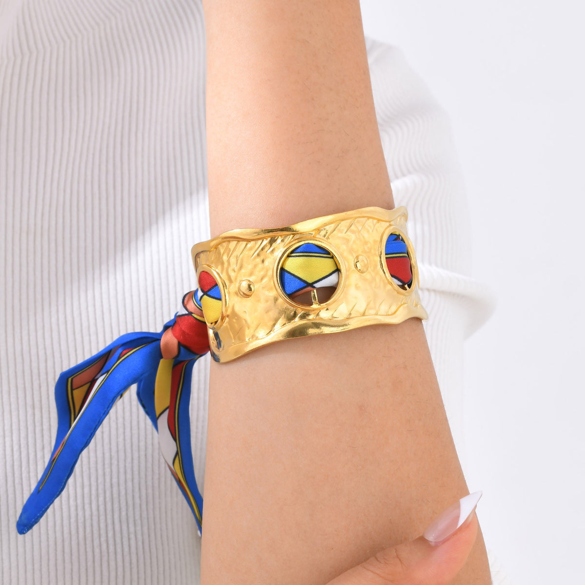 18k Vintage Scarf Knot Wide Cuff Bracelet