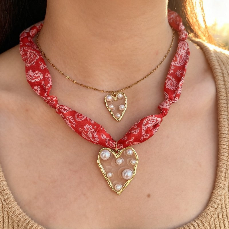 18k Romantic Resin Heart Scarf Necklace