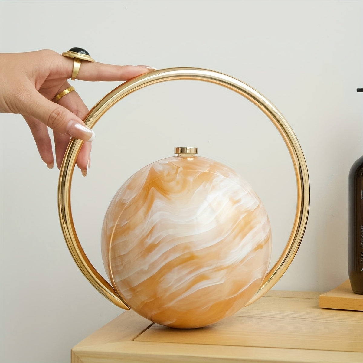 Elegant Tortoise Shell Sphere Clutch