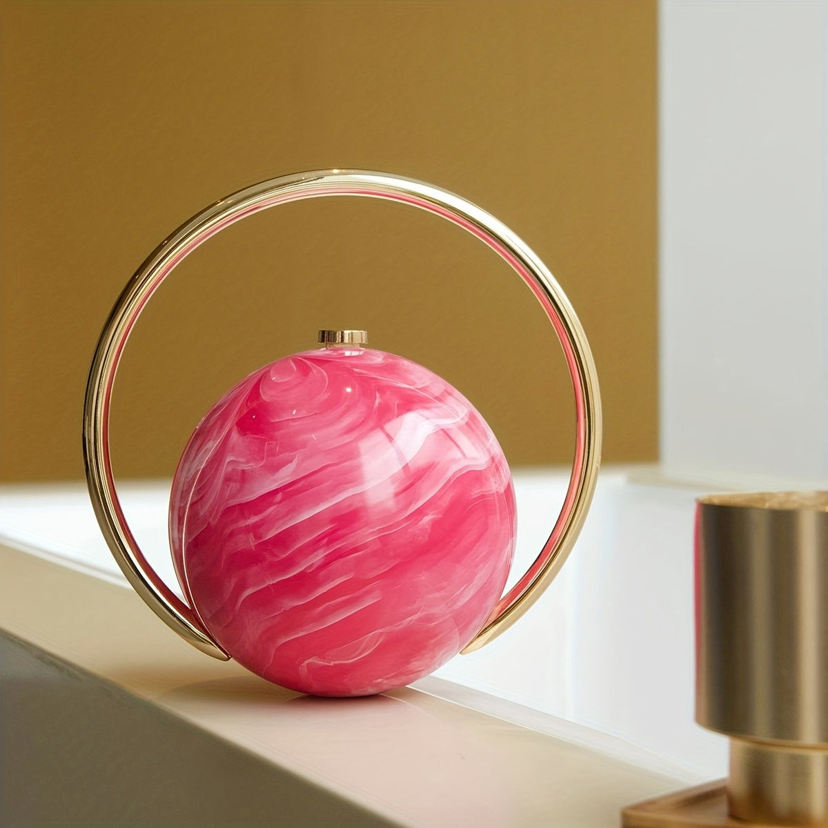 Elegant Tortoise Shell Sphere Clutch