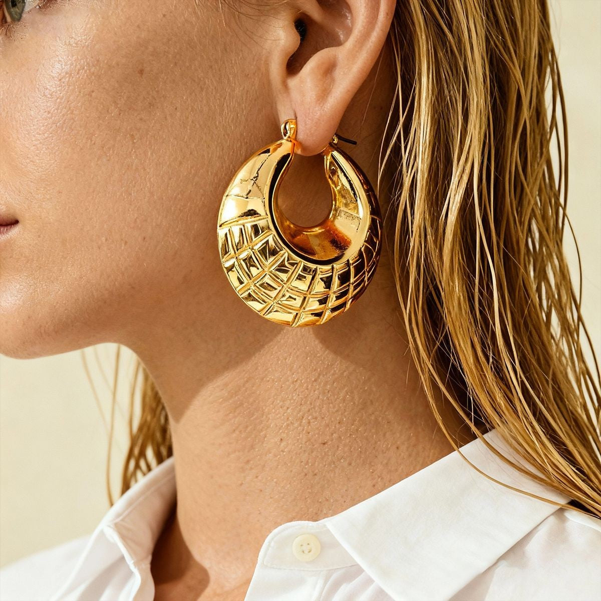 18k Vintage Geometric Textured Hoop Earrings