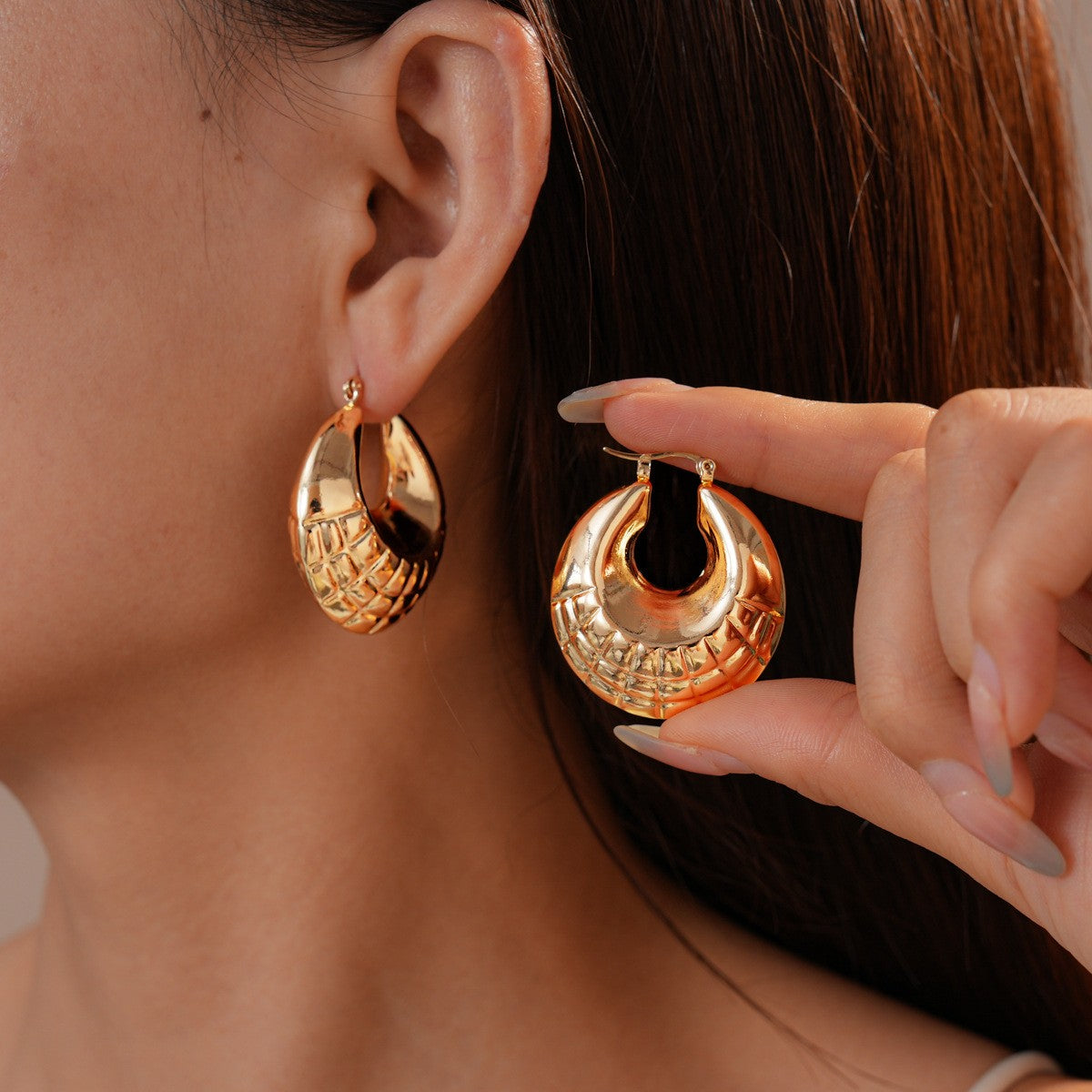 18k Vintage Geometric Textured Hoop Earrings