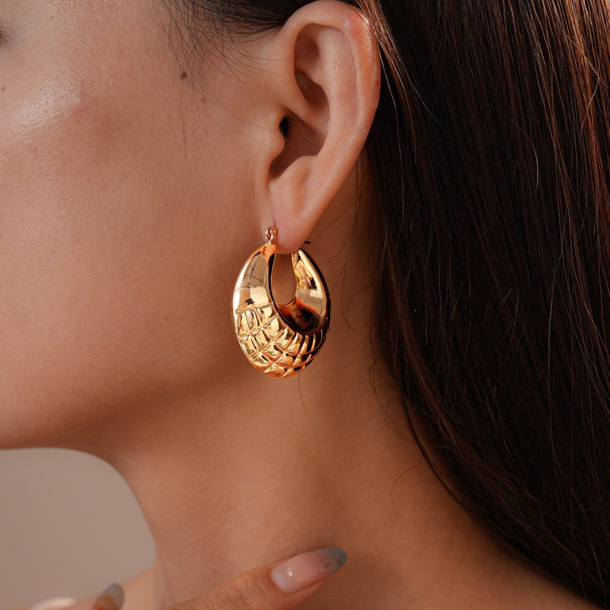 18k Vintage Geometric Textured Hoop Earrings