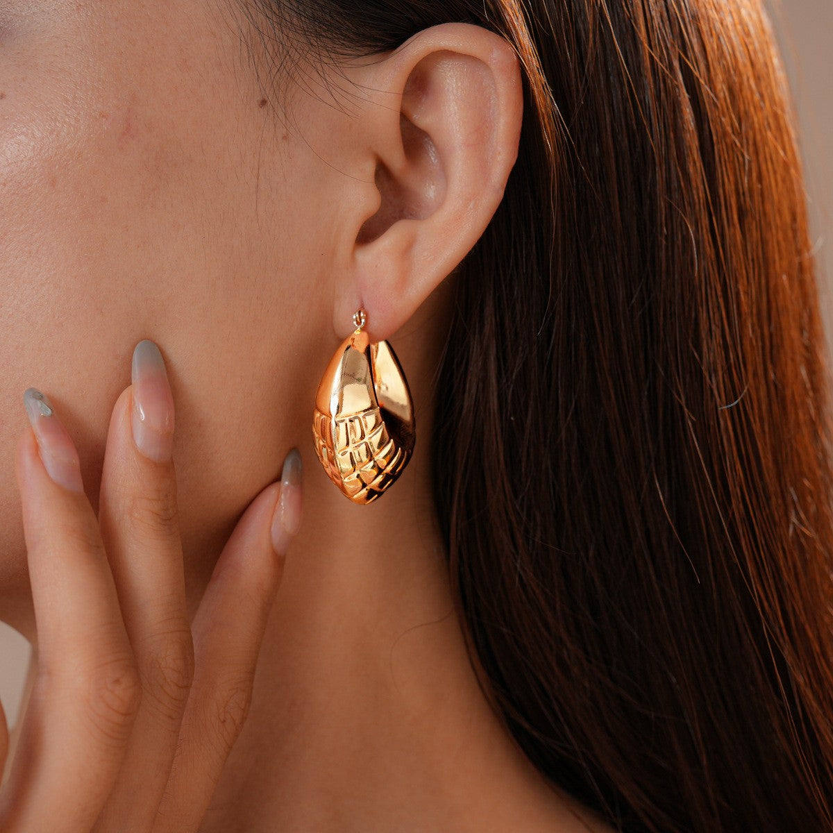 18k Vintage Geometric Textured Hoop Earrings