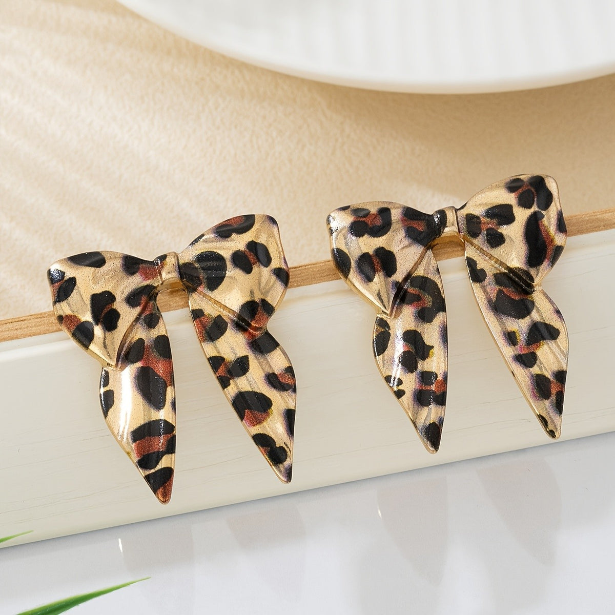 Classy Leopard Print Bow Earrings