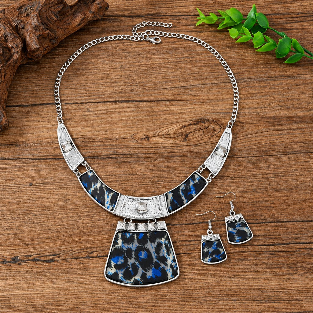 Classy Leopard Print Necklace & Earring Set