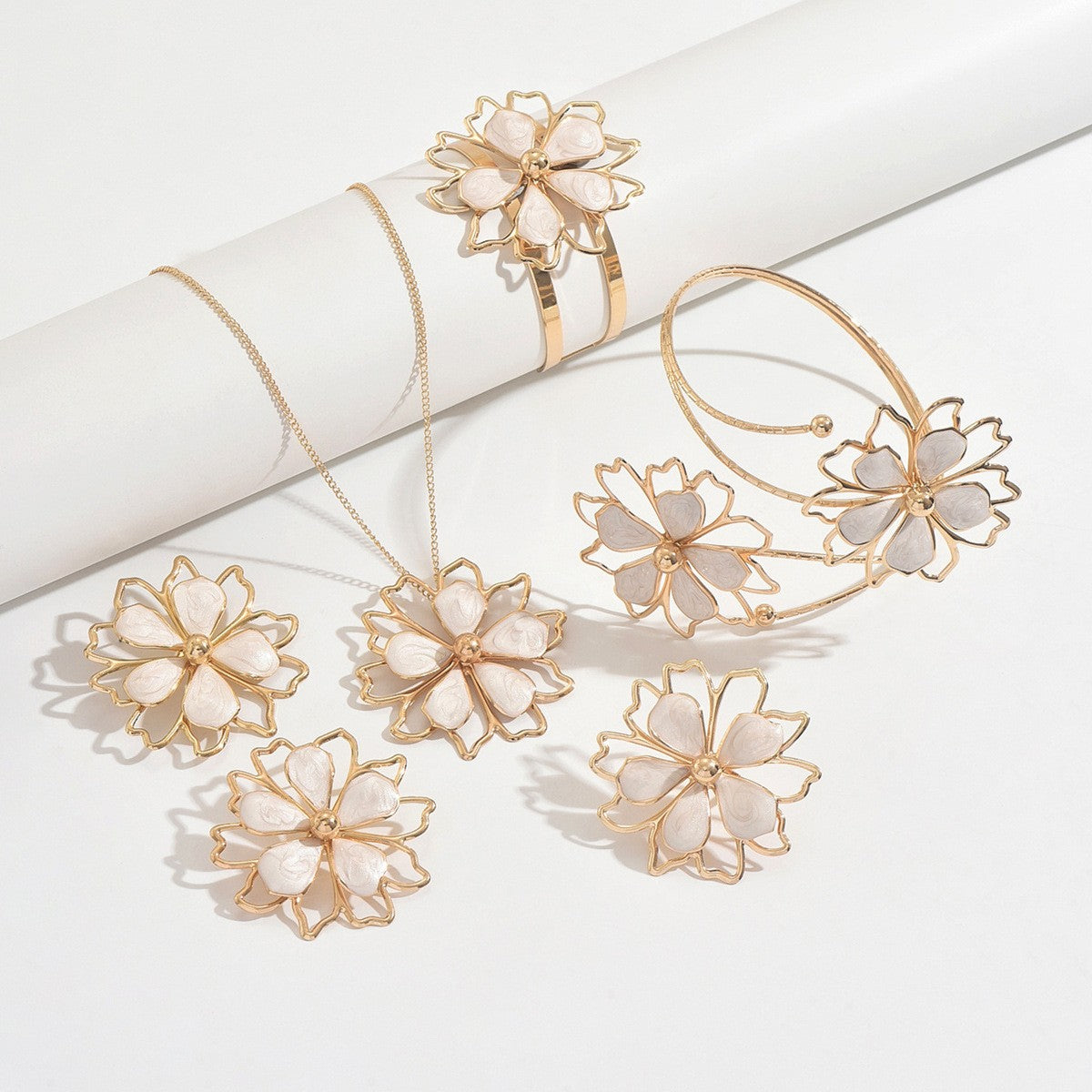 6pc Elegant Mother of Pearl Flower Jewelry Set