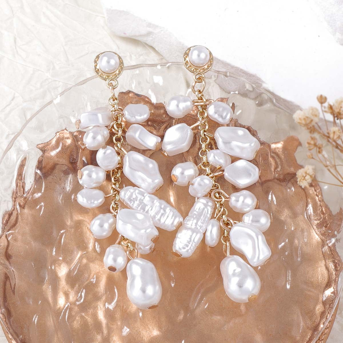 Elegant Cascading Faux Pearl Y-Necklace