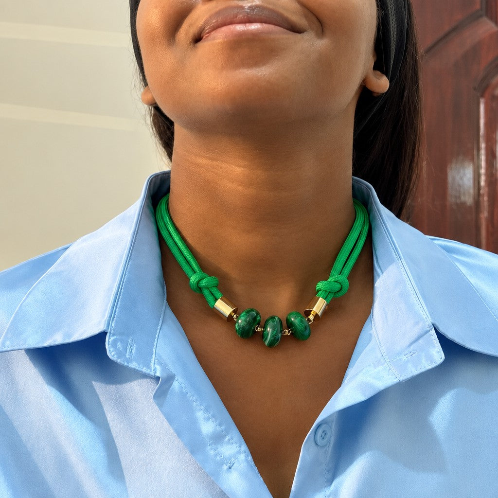 Elegant Emerald Woven Knot Choker Necklace