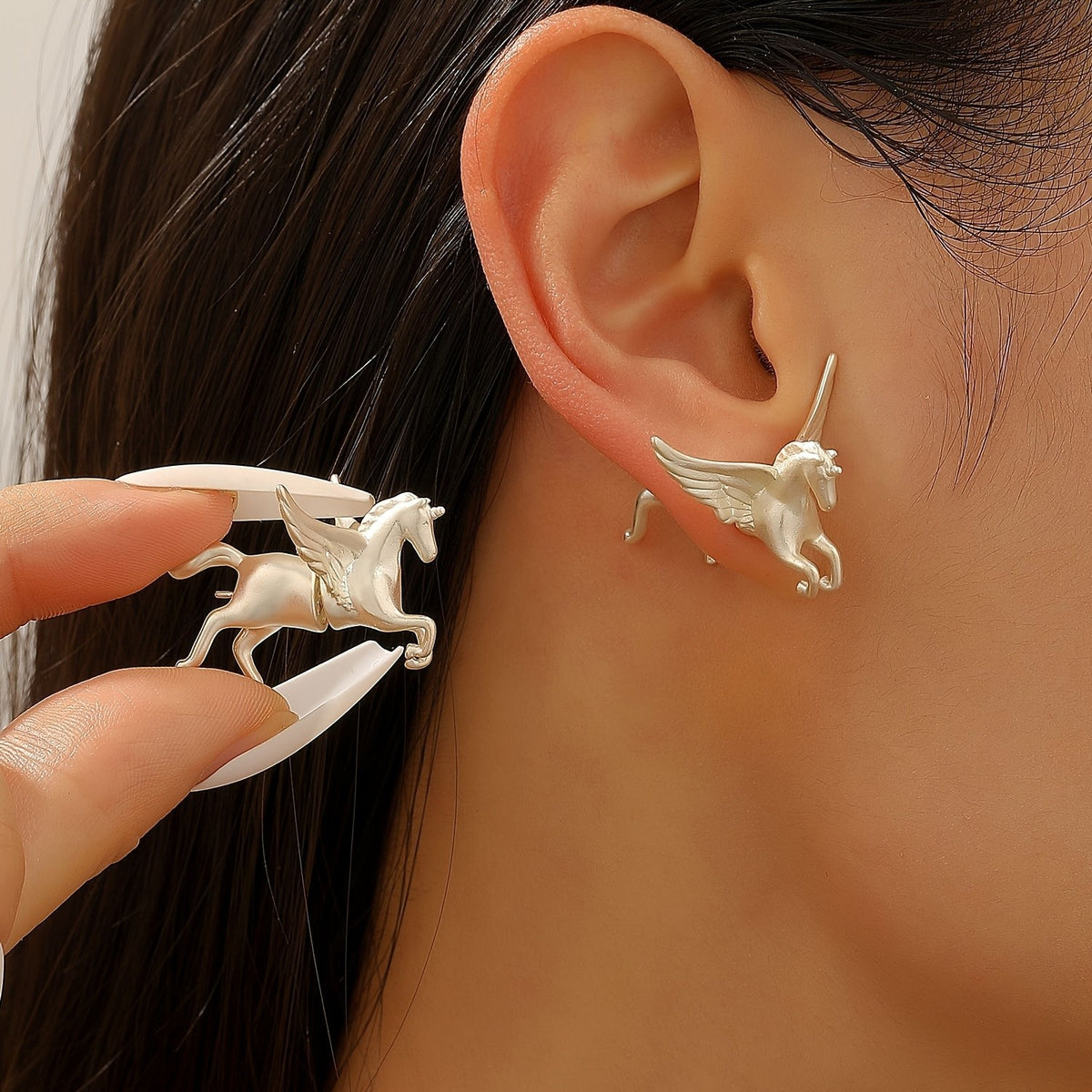 S925 Dainty Pegasus Stud Earrings
