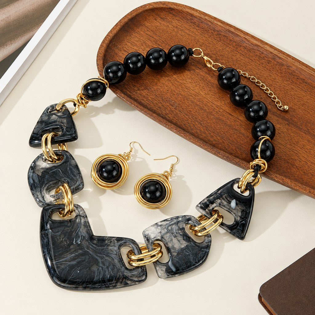 18k Boho Amber Resin Necklace & Earring Set
