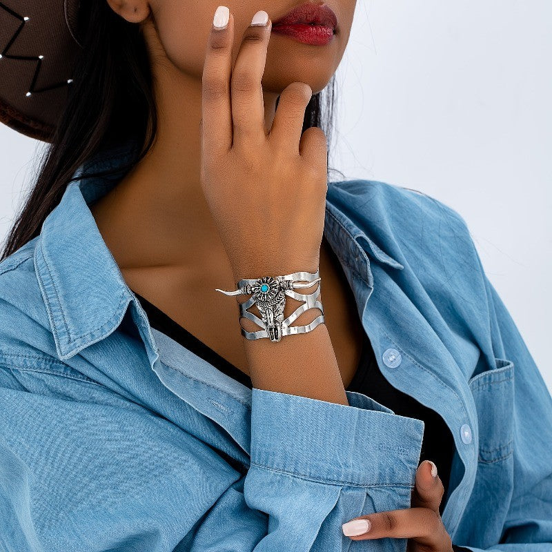 Vintage Western Turquoise Bull Skull Cuff Bracelet