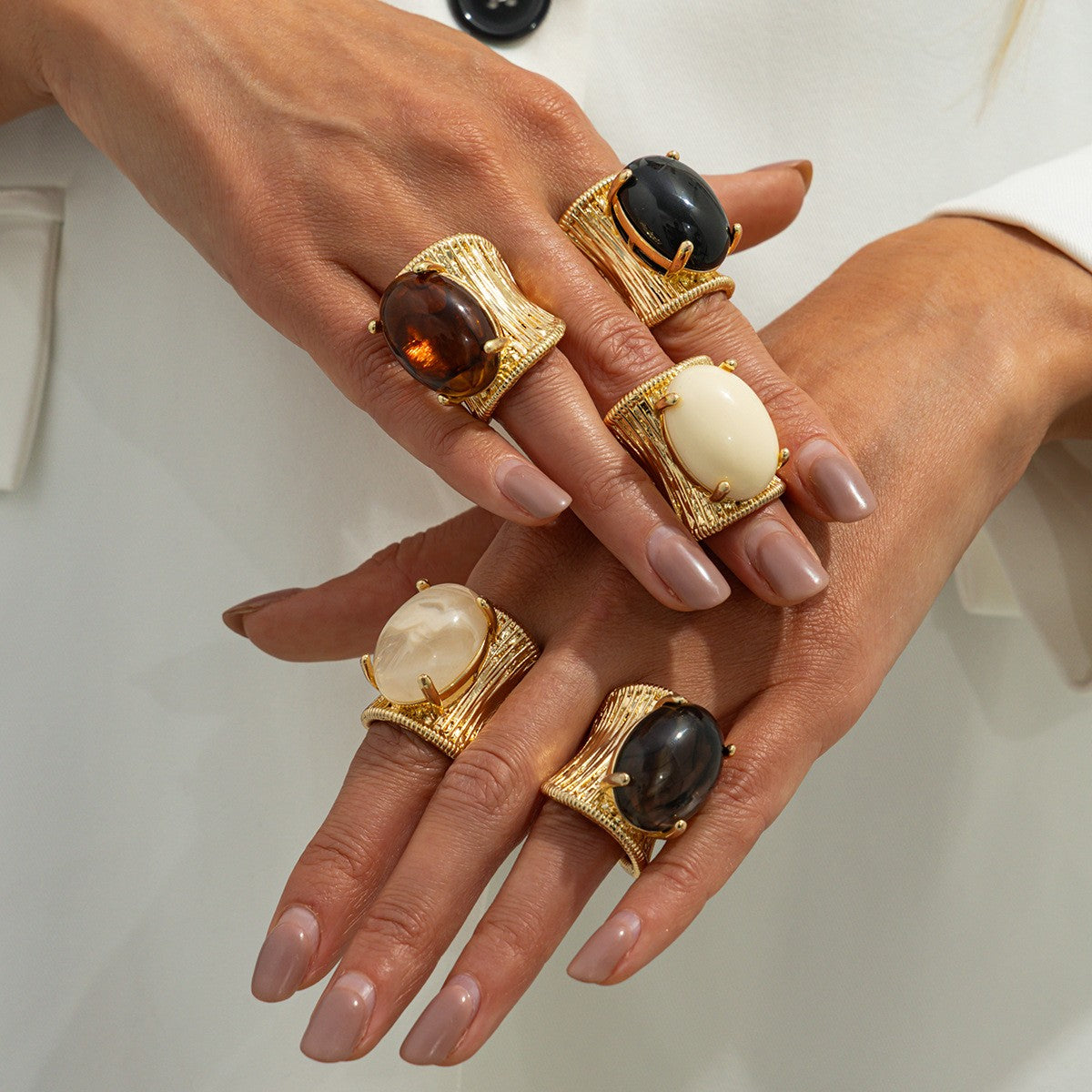 Vintage Textured Resin Wide Band Ring