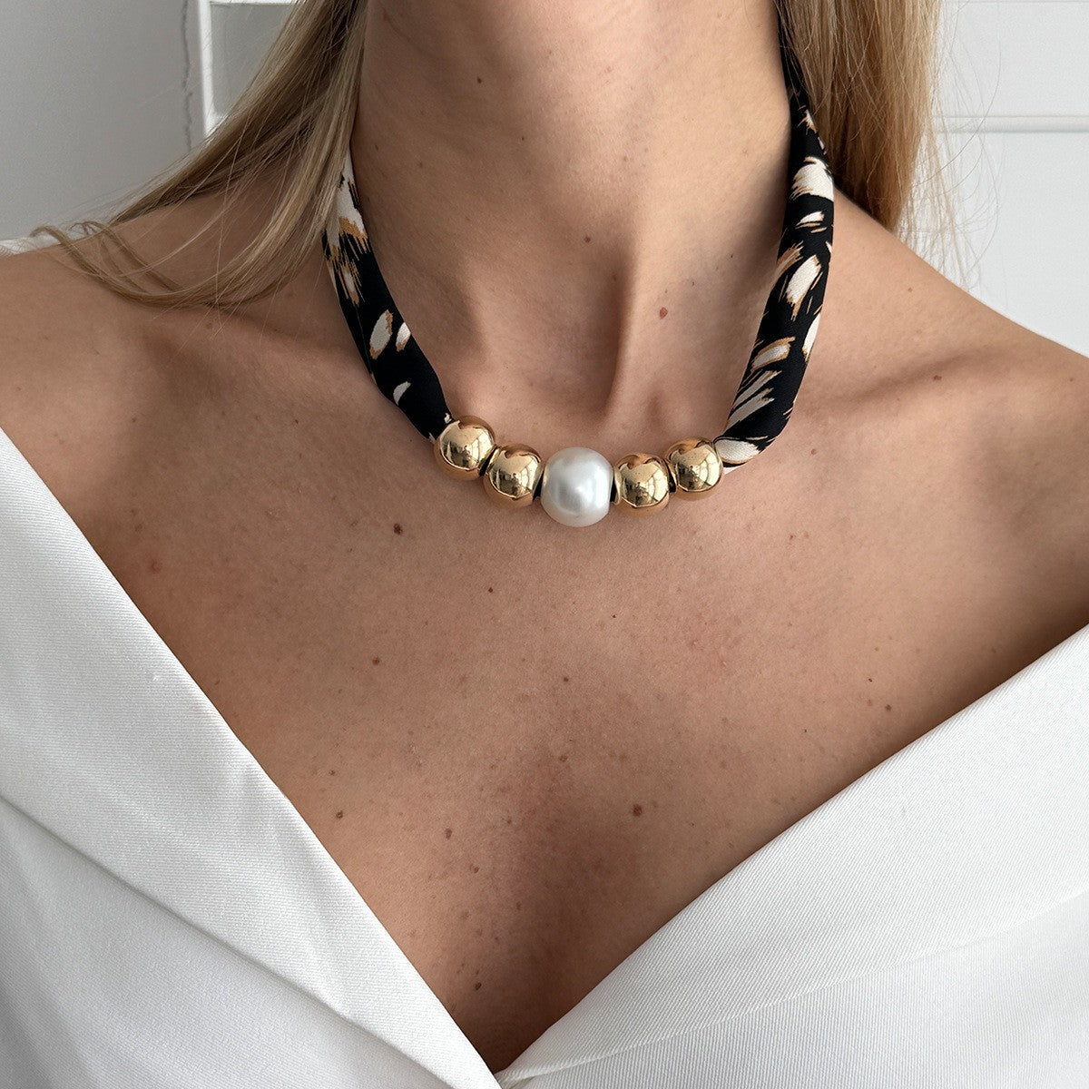 Boho Star Print Scarf Pearl Necklace