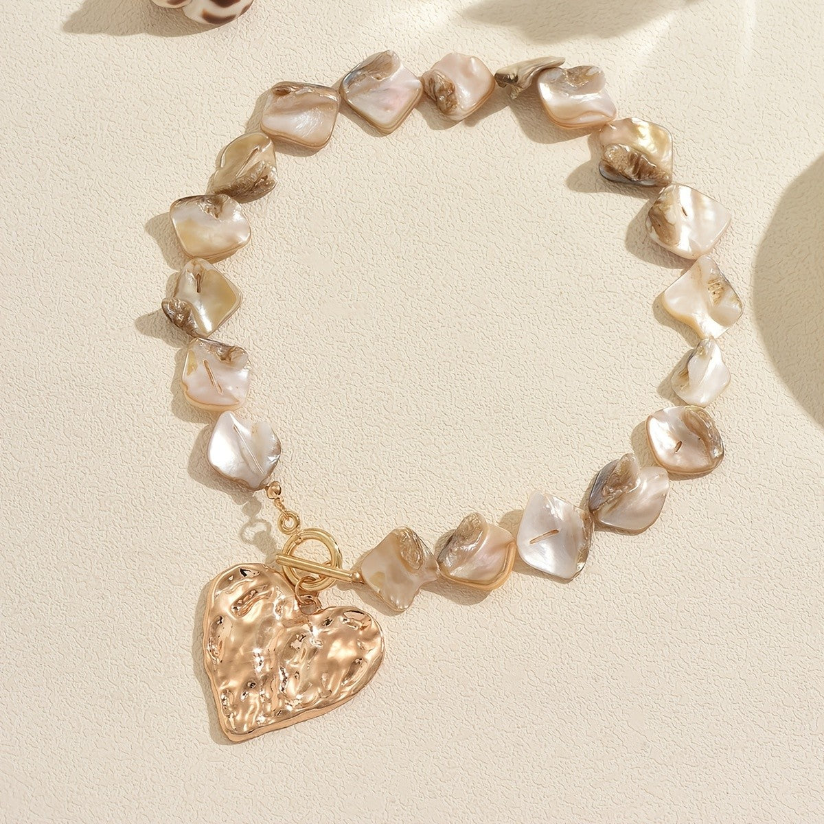 Boho Textured Heart Shell Necklace