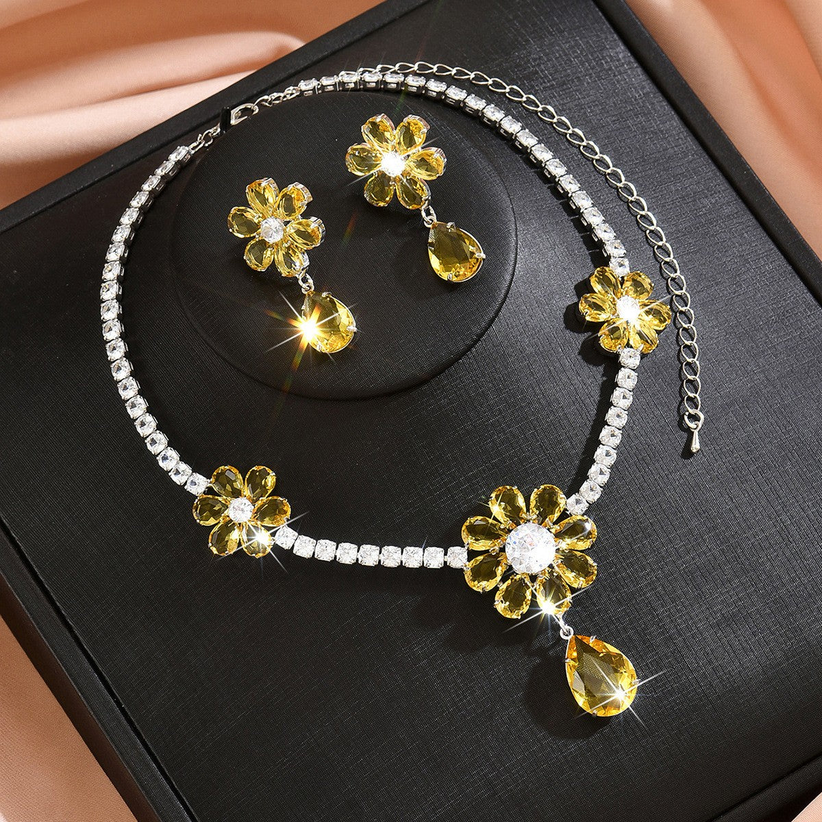 Elegant Purple Floral Water Drop Necklace & Earring Set