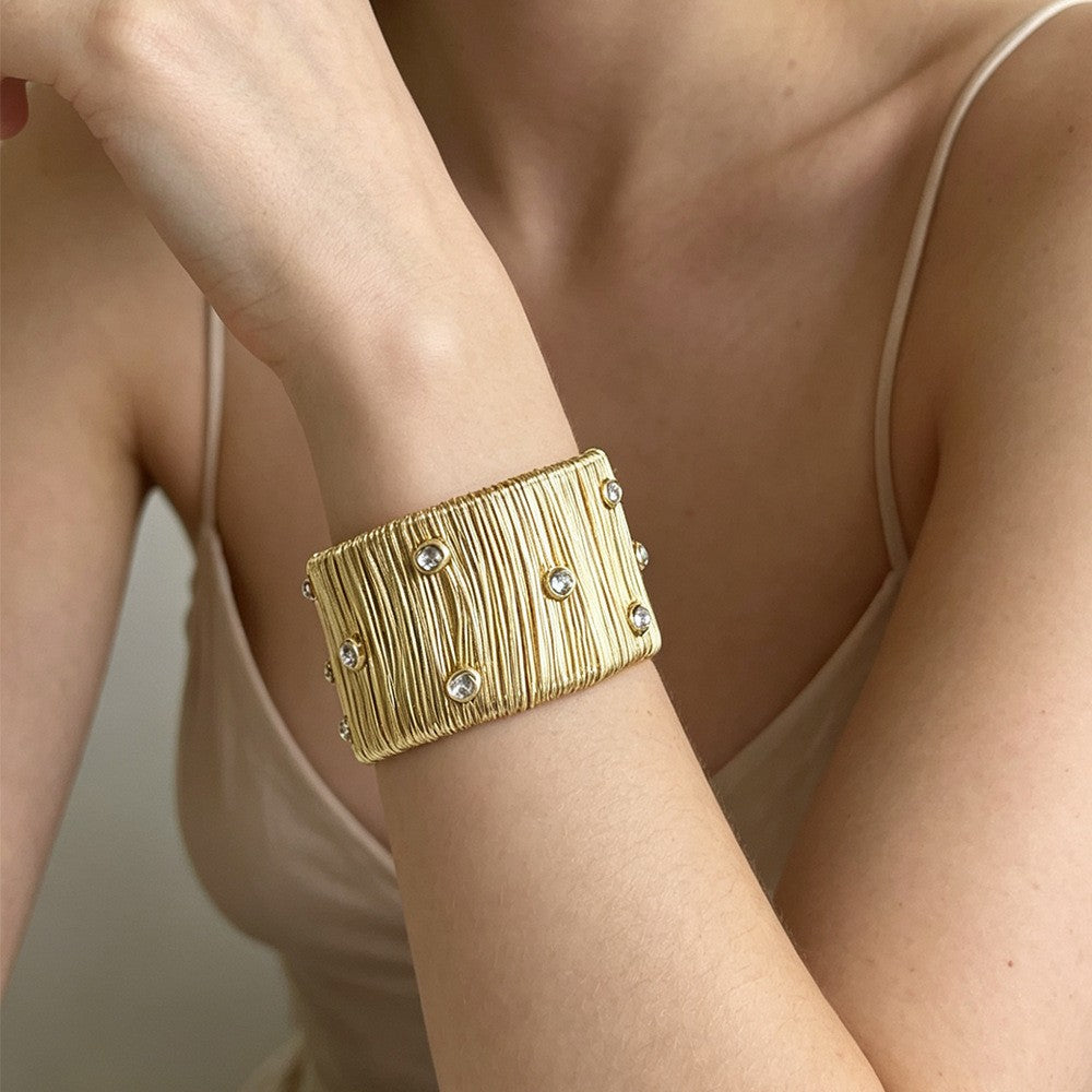 18k Classy Multi-Gem Ribbed Cuff Bracelet