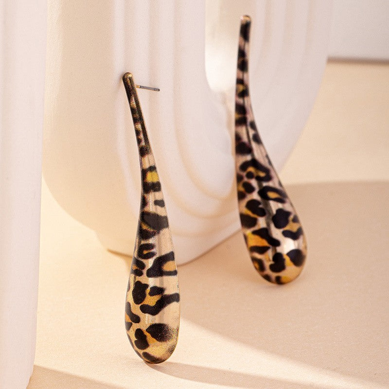 Elegant Leopard Print Drop Earrings