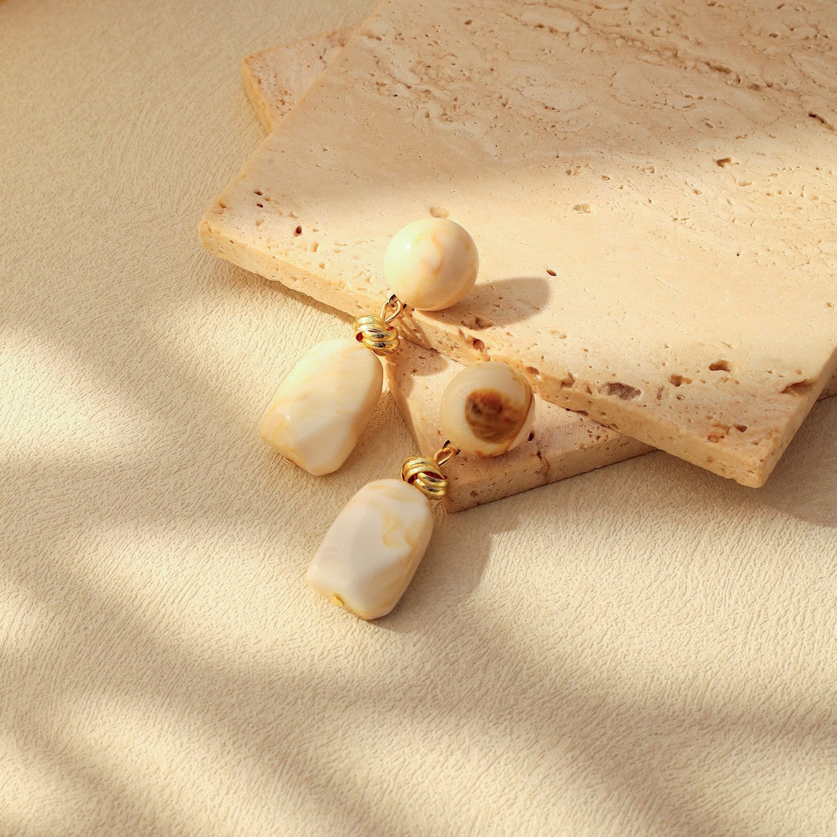 18k Vintage Marble Block Drop Earrings