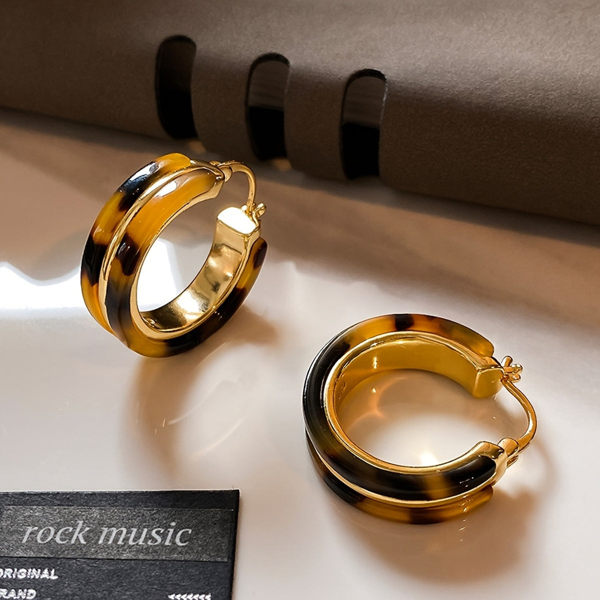 Vintage Tortoise Shell Hoop Earrings