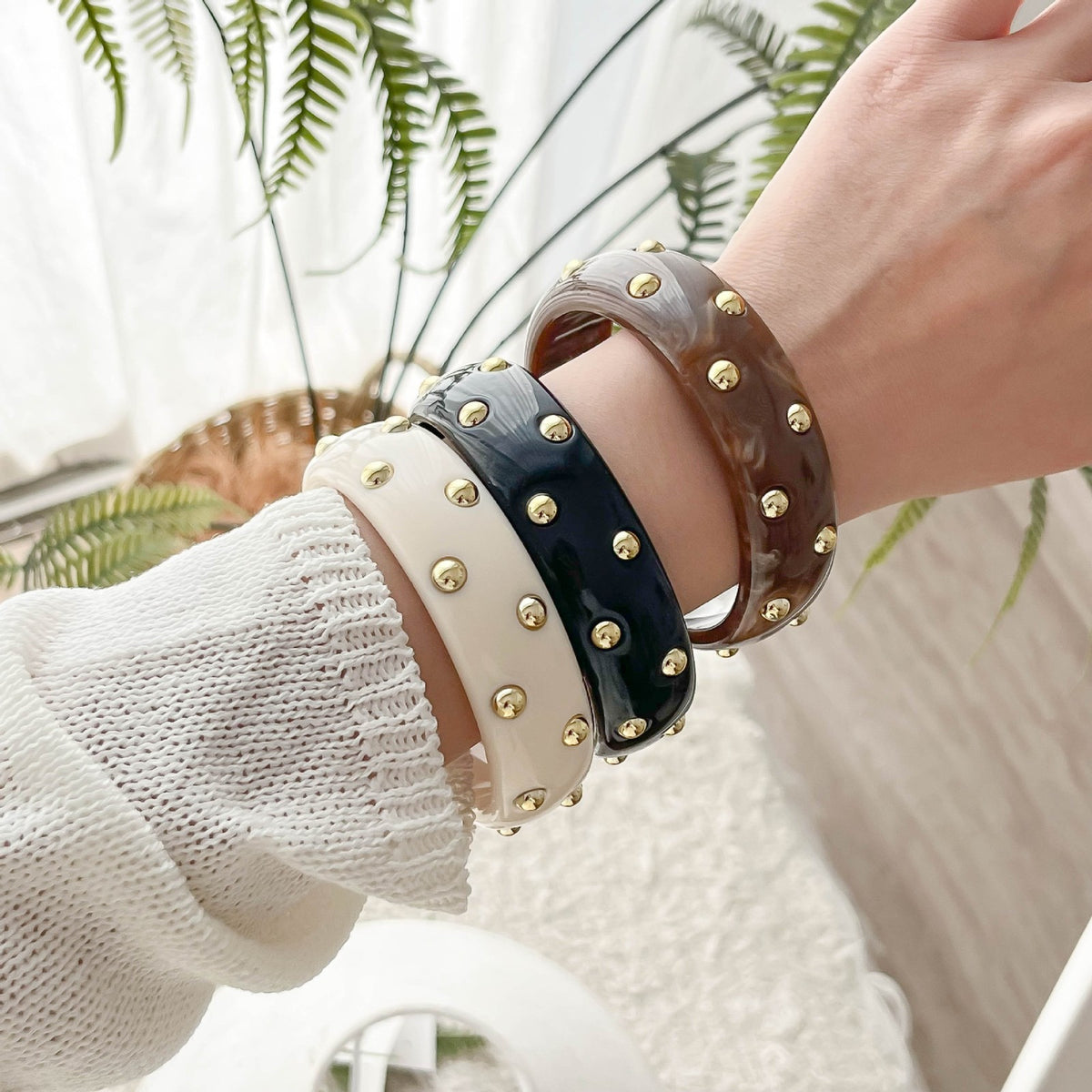 18k Boho Studded Resin Bangle Set
