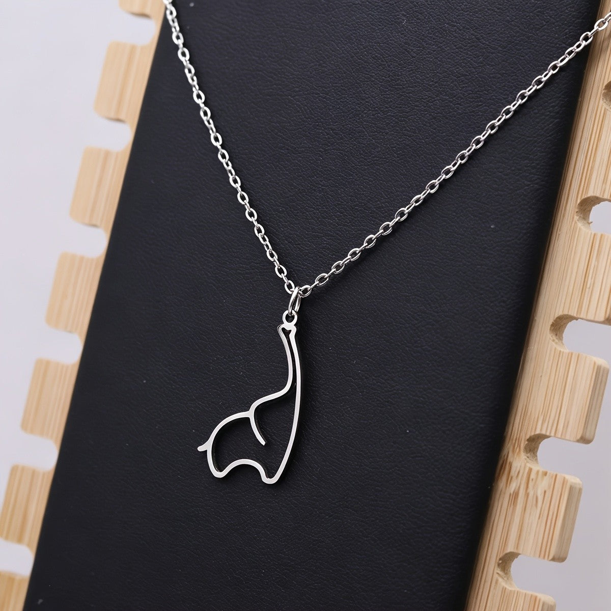 Dainty Giraffe Outline Necklace