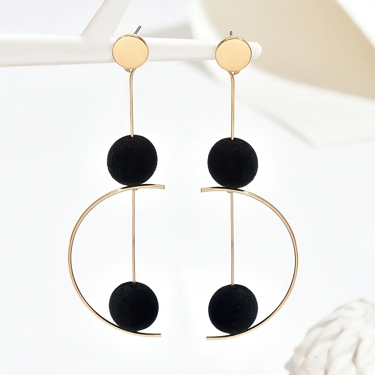 Classy Geometric Black Semicircle Drop Earrings