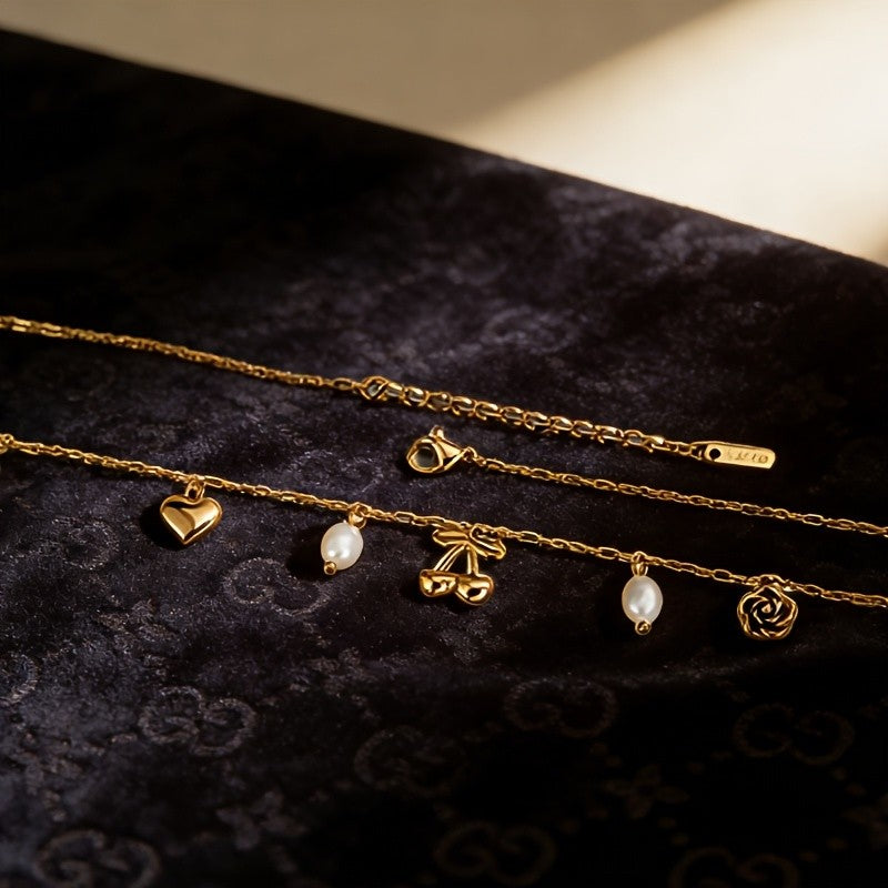18k Dainty Pearl Charm Necklace