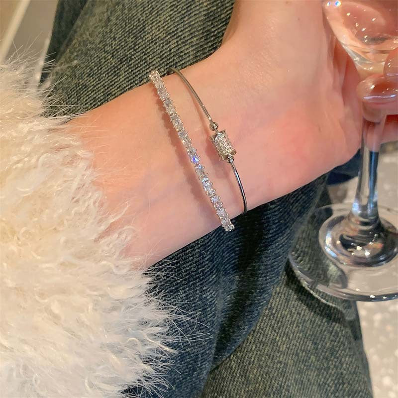 18k Elegant Rectangular Zircon Open Cuff Bracelet